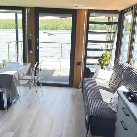 Na Wodzie Houseboaty * Olecko