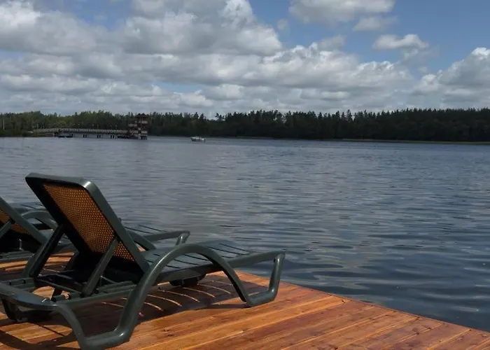 Botel Na Wodzie Houseboaty Olecko