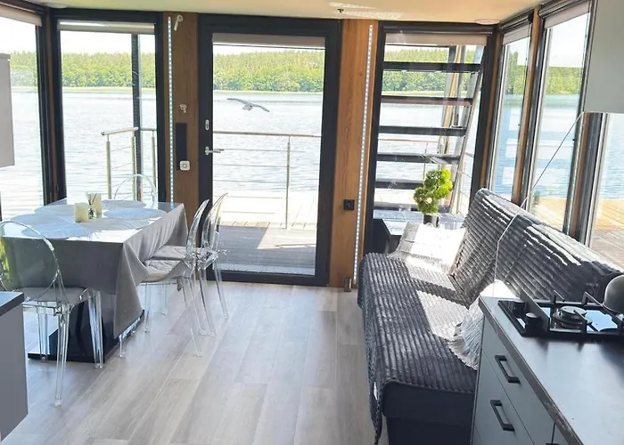 Na Wodzie Houseboaty * Olecko